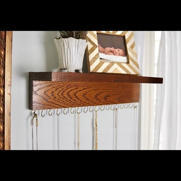 Shelved necklace holder. - Picture 2 of 2